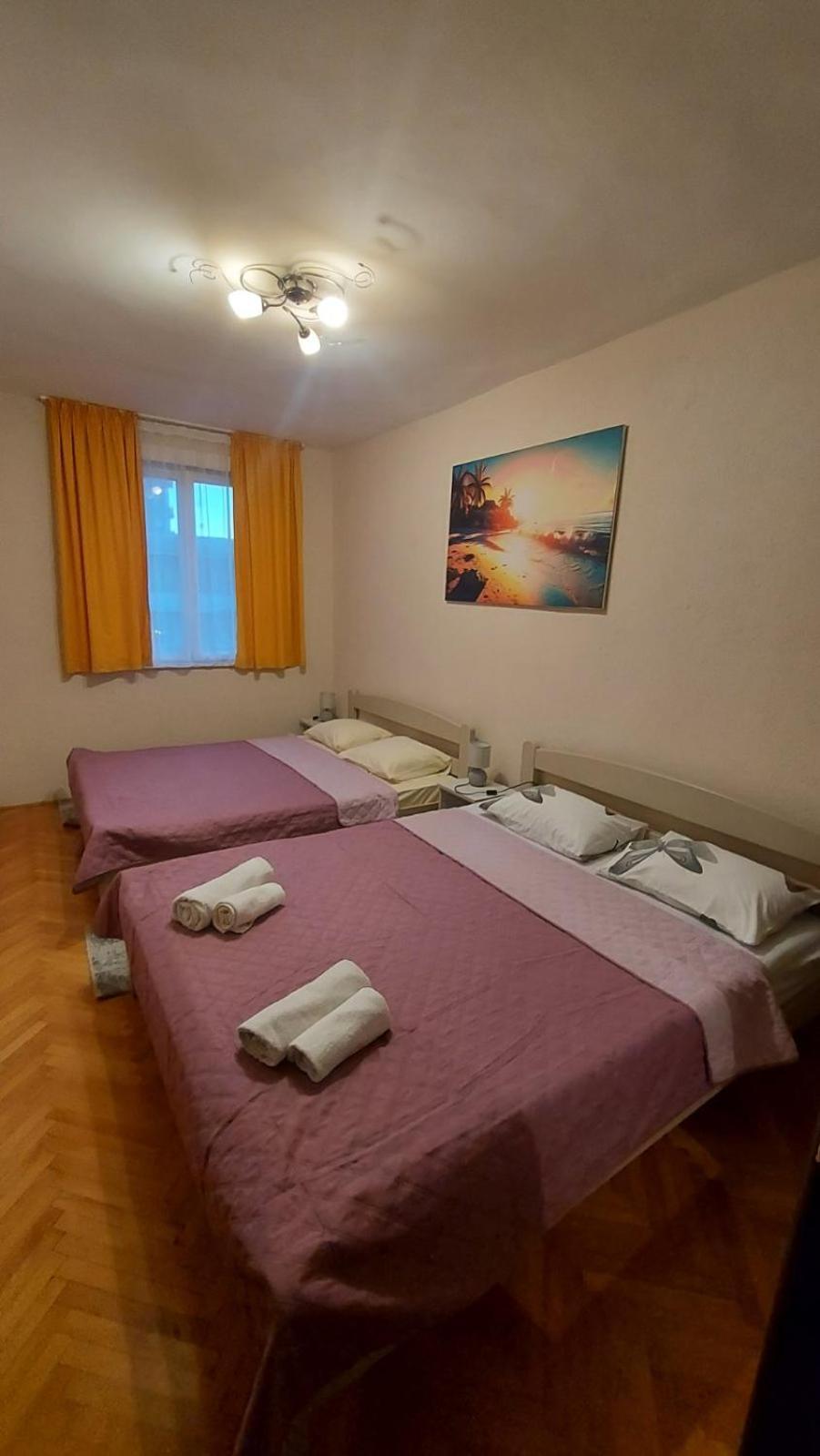 Dublin Stan Na Dan U Marsala Tita Apartment Bar Ngoại thất bức ảnh